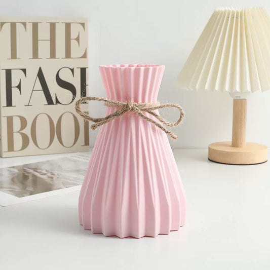 Bloom – The Elegant Folded Decorative Vase
